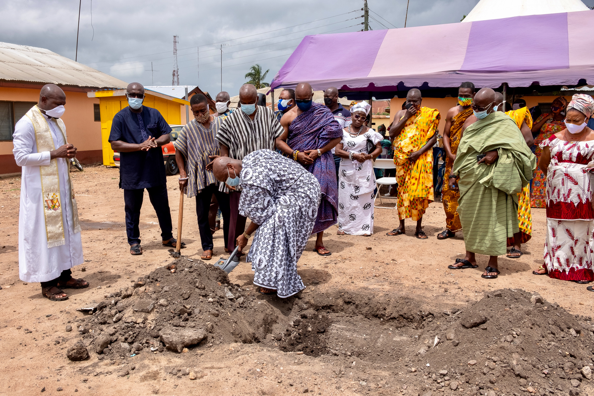 Photos - SOD–CUTTING CEREMONY FOR THE CONSTRUCTION OF AN OFFICE COMPLEX IN MEMORY OF THE LATE Fianɔ ROSELIA AKUYO ANYAWO