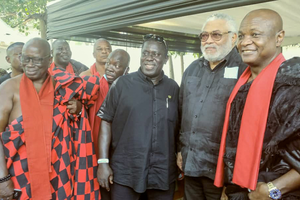 Photos - Agbogbomefia Togbe Afede XIV led a delegation of Chiefs to commiserate with Jerry John Rawlings on the demise of her mother.